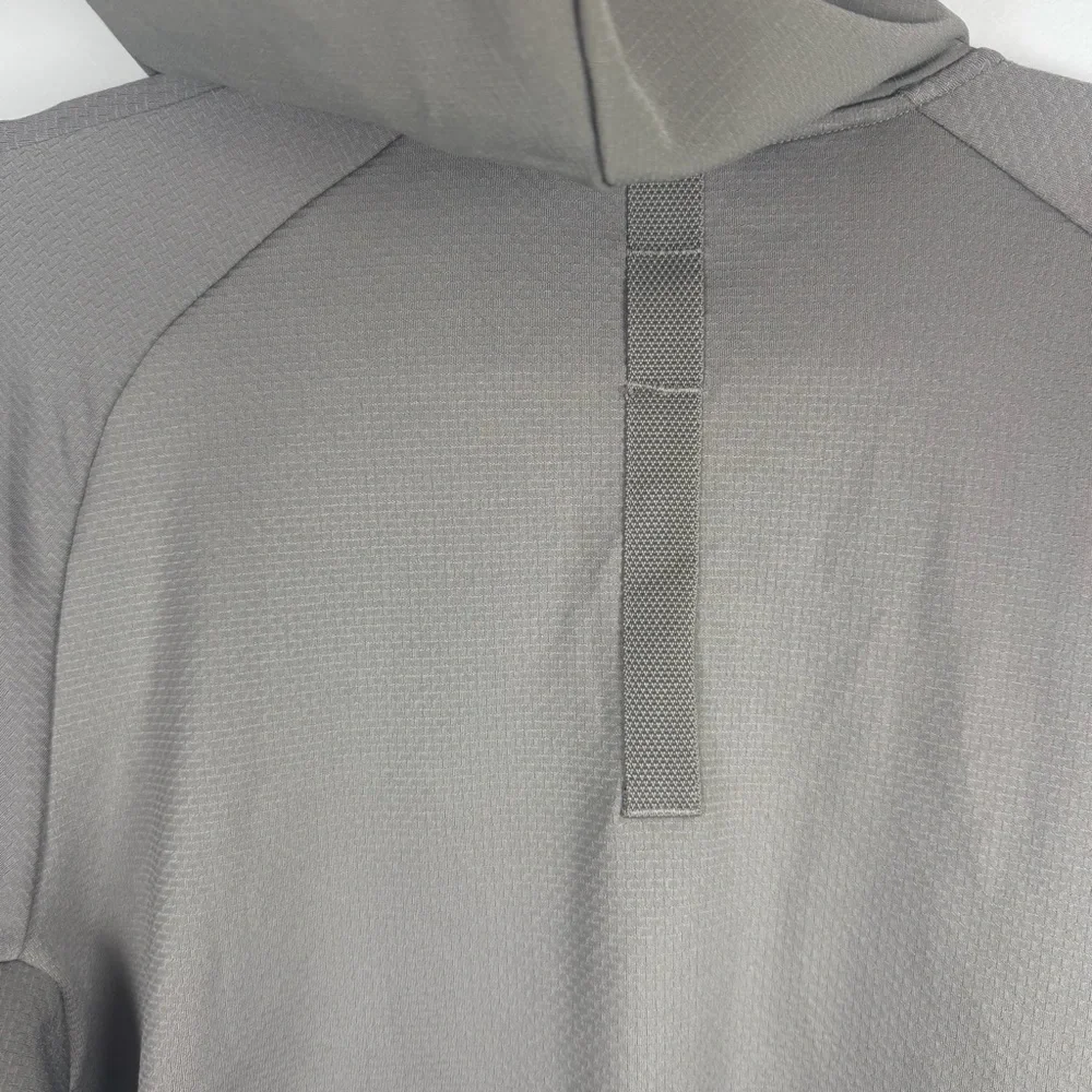 Lululemon Fundamental Fuel Pullover Hoodie Carbon Dust Men's Size Medium LM3BNZS